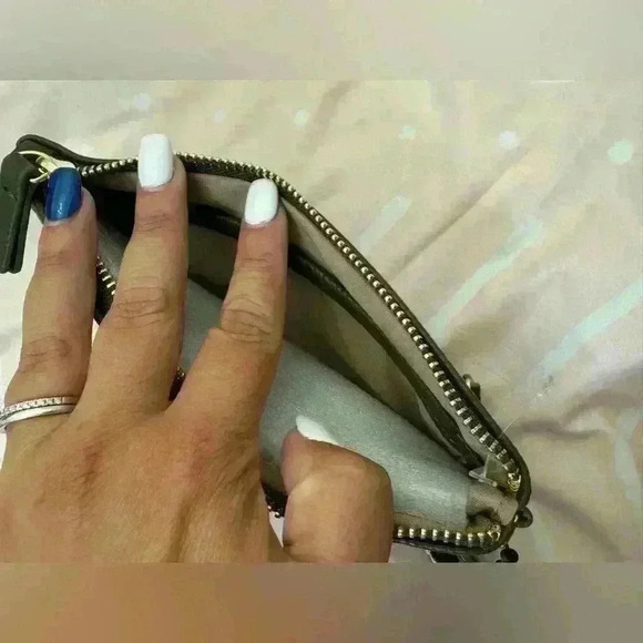 Nanette Lapore wrislet - Picture 4 of 4